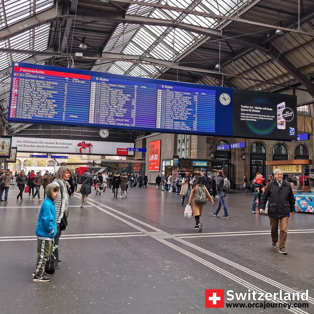 Zurich HB Main Station